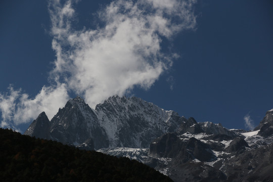 玉龙雪山