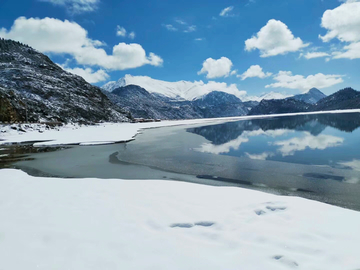 神山圣湖