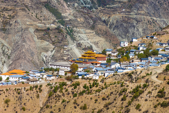 噶丹东竹林寺