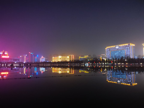 洛阳新区开元湖夜景