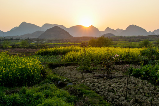 平寨夕阳