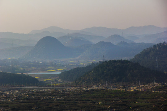 遥望青山