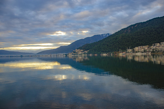 土耳其湖景