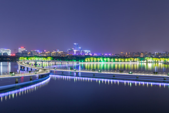 金鸡湖步道夜景