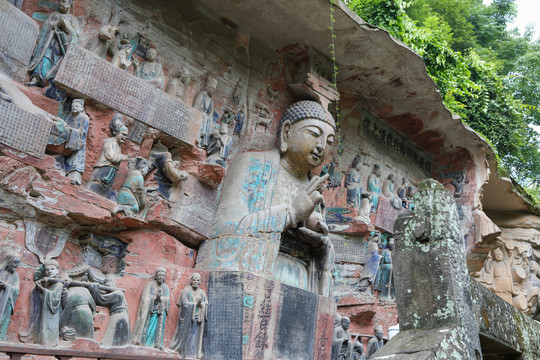 大足石刻宝顶山摩崖造像