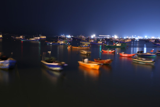 东平港夜景