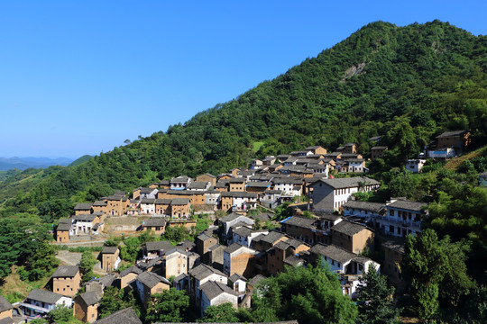 陽產土樓