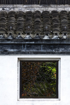 西塘古镇漏窗围墙