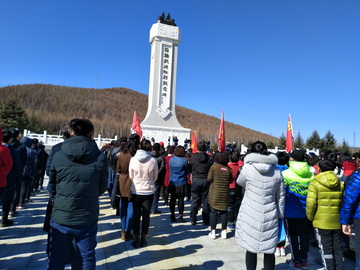 学生扫墓活动