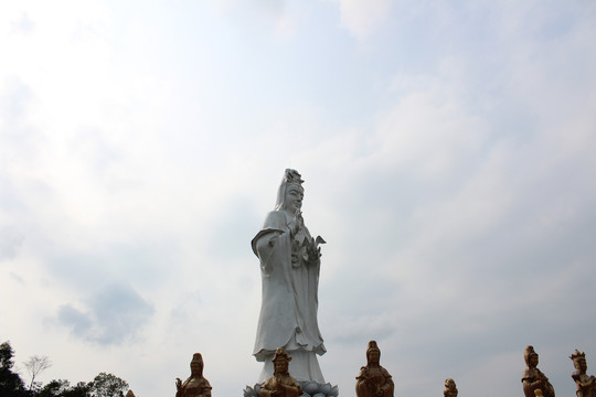 明珠禅寺和平观音