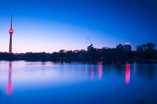 玉渊潭夜景