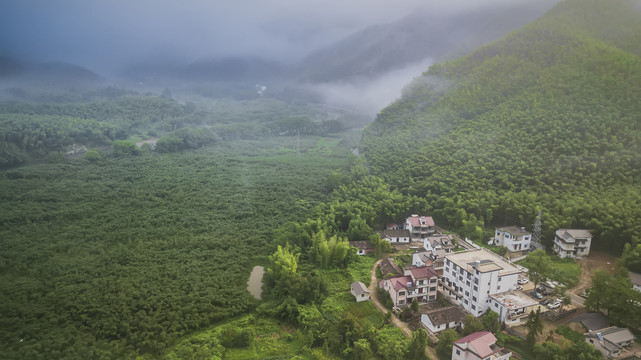 水墨月亮湾