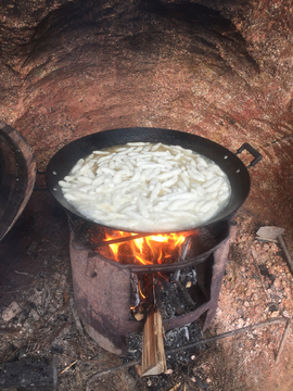 野外煮美食