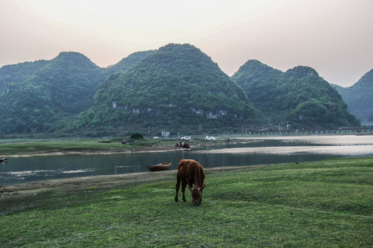 红枫湖