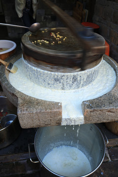 古法磨豆腐