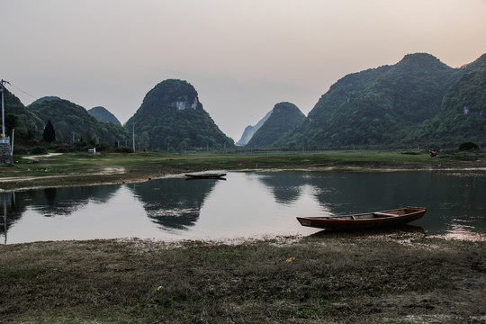 红枫湖