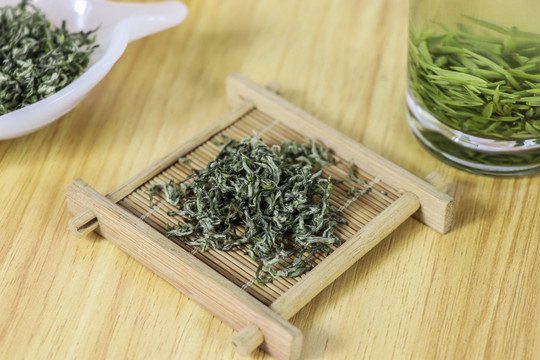 炒青绿茶新茶干茶