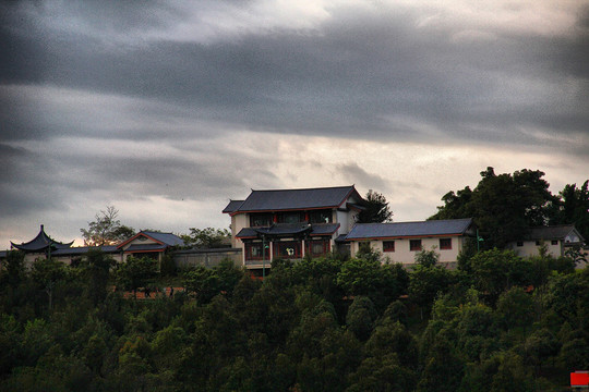 大理城市街景