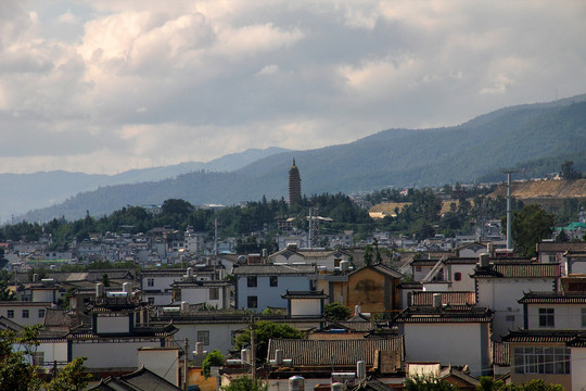 大理旅游崇圣寺三塔