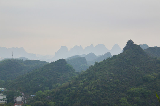 老人山山外山