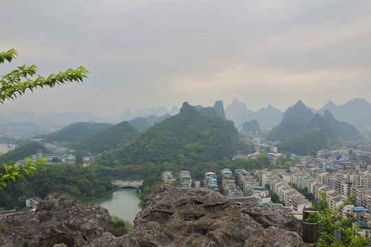 桂林山峰