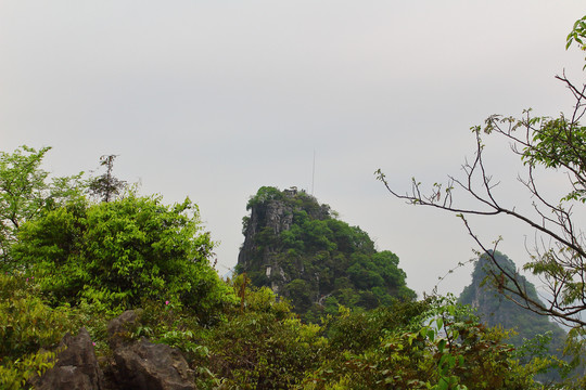 叠彩山