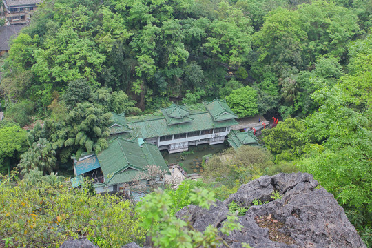 叠彩山