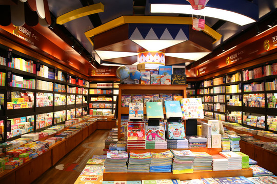 书店儿童读物专区