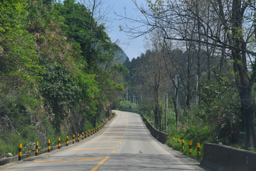 七拱公路美景