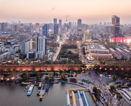 南京玄武门夜景