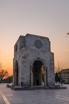 天津大学