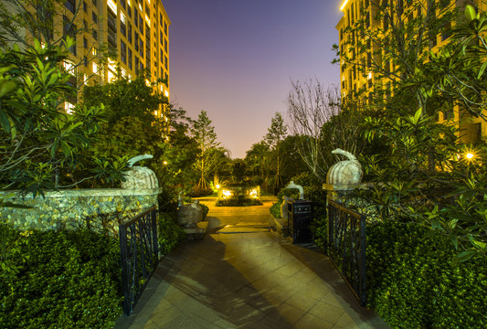 住宅区景观夜景