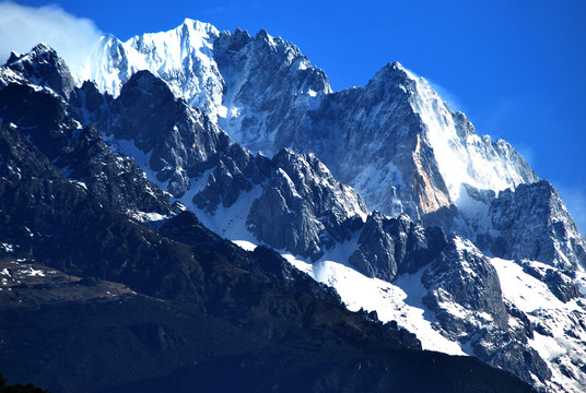 玉龙雪山