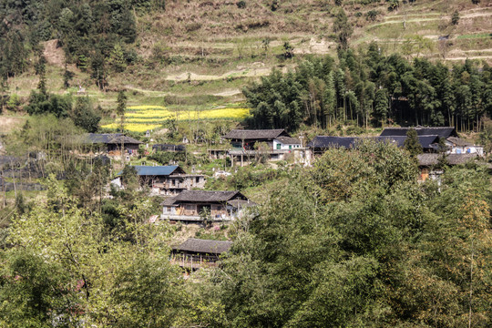 湖北山区村寨