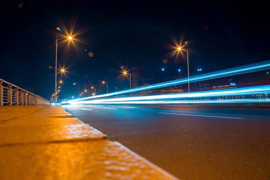 道路夜景光绘