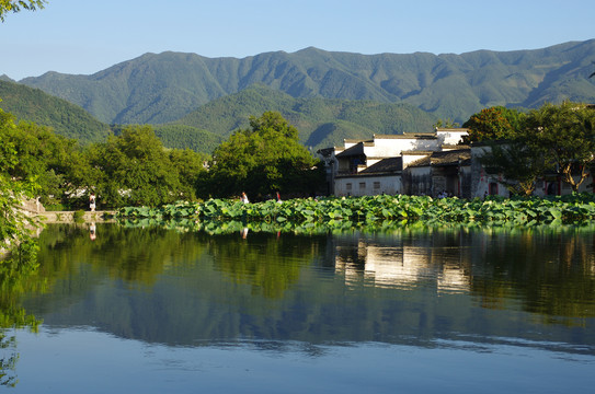 水墨宏村水天一色