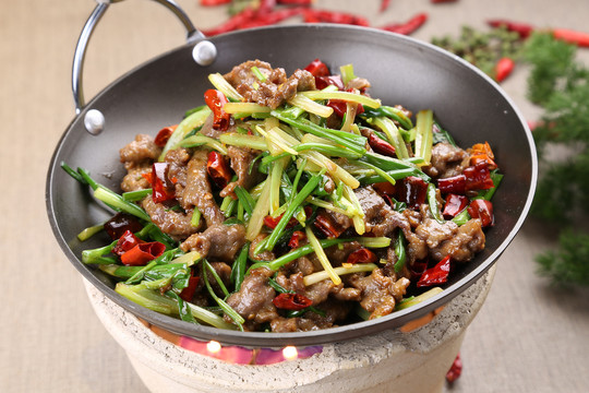 干鍋牛羊肉