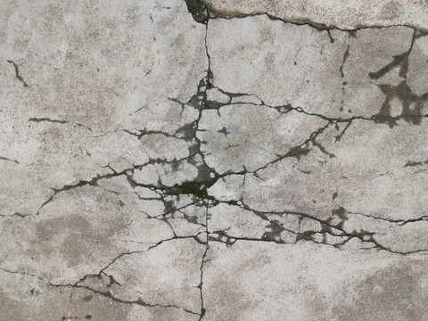 水泥地裂缝