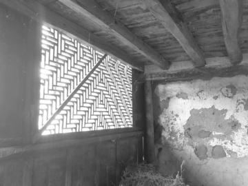 木窗黑白照片