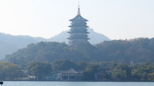 西湖雷峰塔