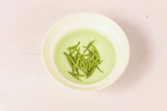 新茶绿茶茶汤