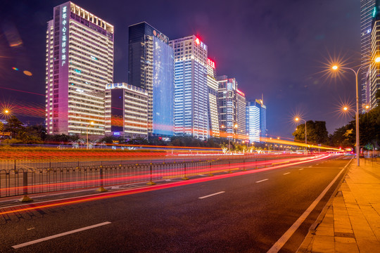 城市道路夜景