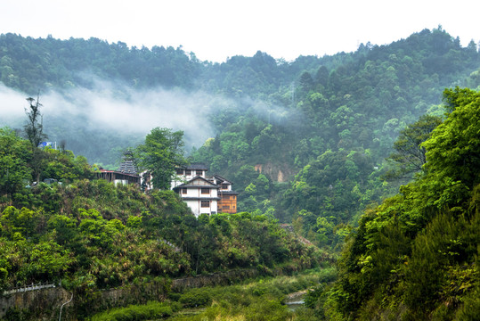 山间农家