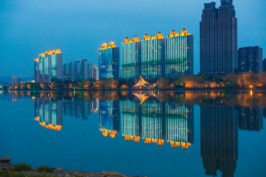 吉林市松花江畔夜景