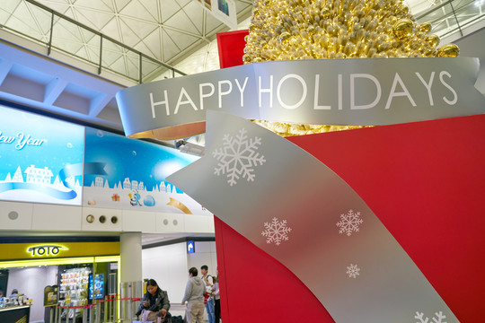 香港国际机场机场大厅节日装饰