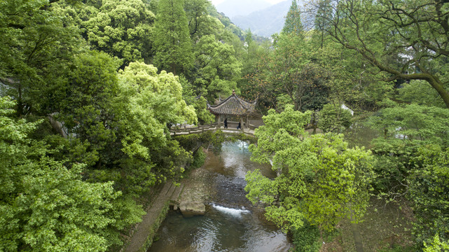 小桥流水