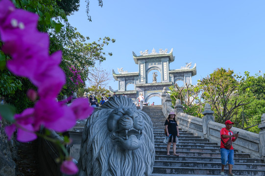 越南岘港灵云寺