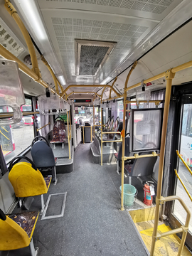 公交車箱