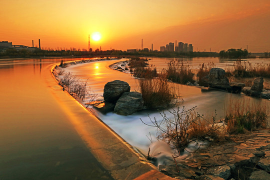 永定河畔晨曦