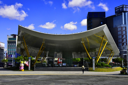 台湾高雄捷运站